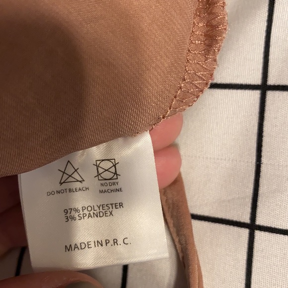 Dusty Pink Dionne Silky Tank - Picture 8 of 8